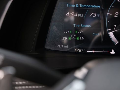 Used 2024 Chevrolet Corvette Z06 image 15