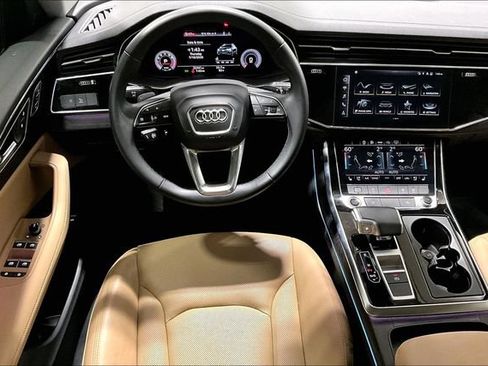Certified 2023 Audi Q8 Premium Plus AWD/4WD image 4