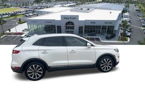 Used 2019 Lincoln MKC Reserve w/ MKC Climate Package FWD image 11