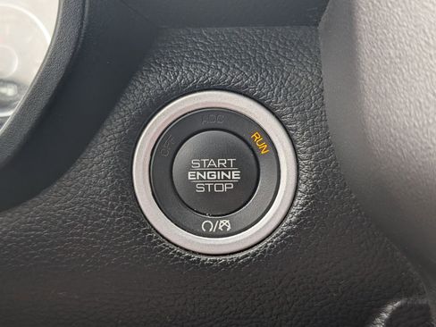 Used 2021 RAM 1500 Big Horn RWD image 19
