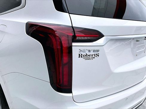 Used 2021 Cadillac XT6 Premium Luxury image 22