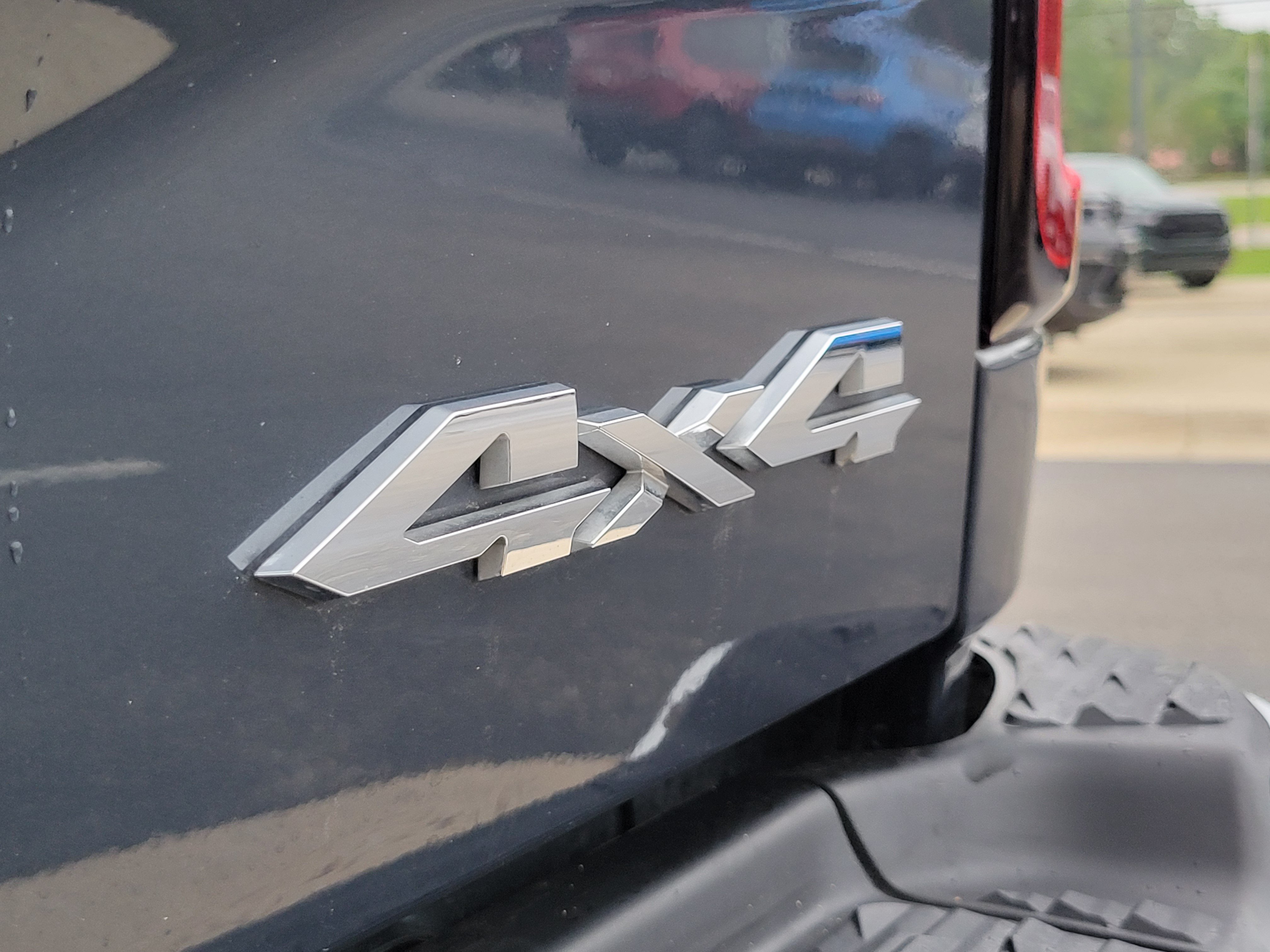 Used 2025 RAM 2500 Big Horn AWD/4WD image 23