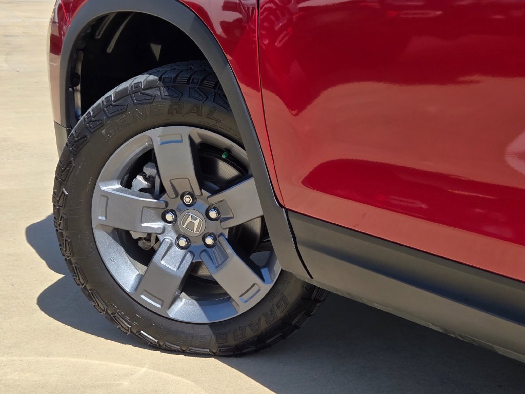 Used 2025 Honda Ridgeline TrailSport image 30
