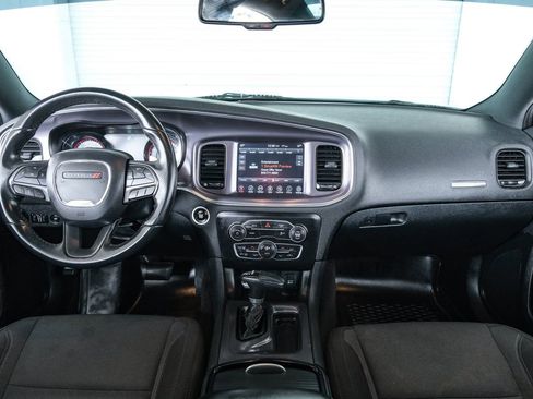 Used 2017 Dodge Charger R/T w/ Blacktop Package image 42