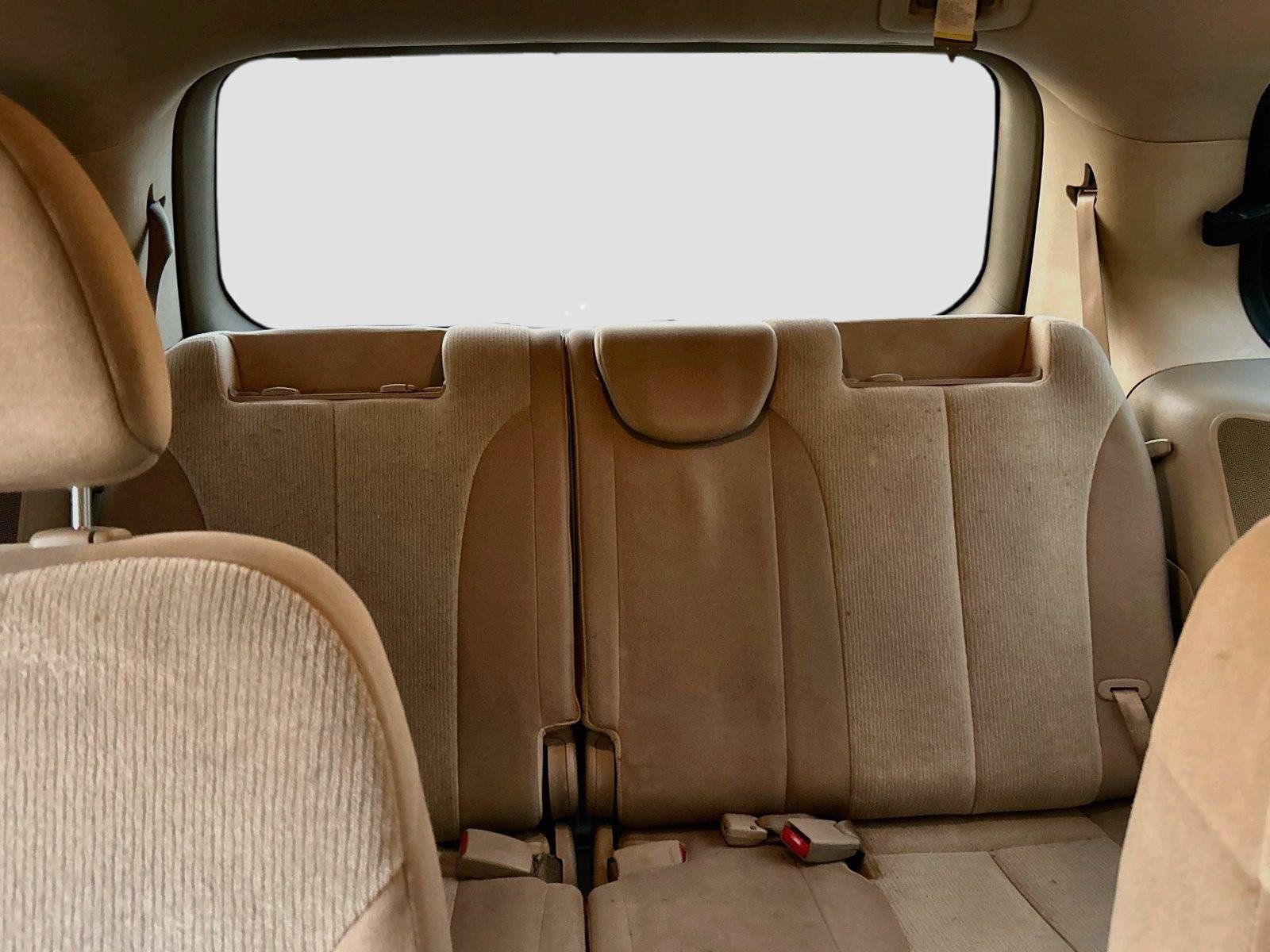 Used 2012 Kia Sedona LX FWD image 20