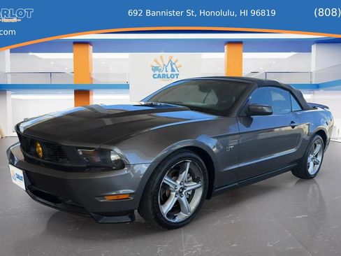 Used 2010 Ford Mustang GT RWD image 2