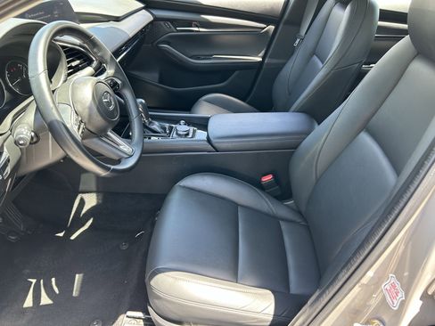 Used 2025 MAZDA MAZDA3 s FWD image 17