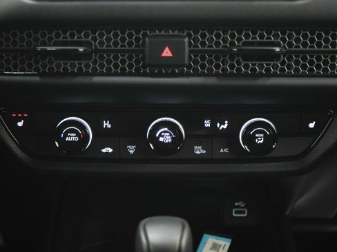 Used 2024 Honda HR-V Sport image 16