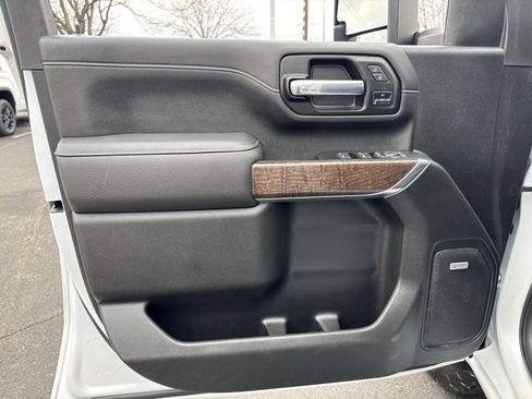 Used 2021 GMC Sierra 3500 Denali w/ Denali Ultimate Package image 22