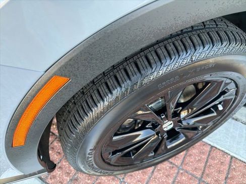 Used 2024 Honda CR-V Sport Touring image 8