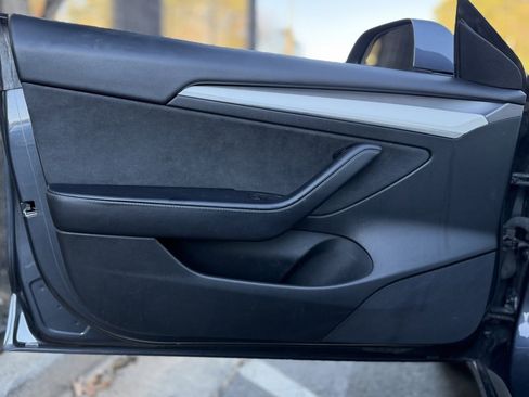 Used 2022 Tesla Model 3 Long Range image 28