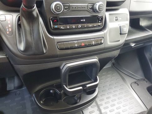 Used 2025 RAM ProMaster 2500 w/ Convenience Group FWD image 21