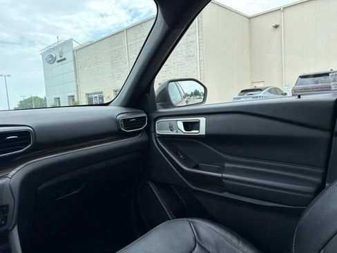 Used 2020 Ford Explorer Limited AWD/4WD image 20