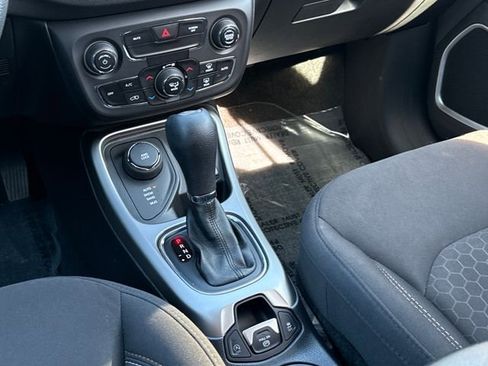 Used 2019 Jeep Compass Sport image 14