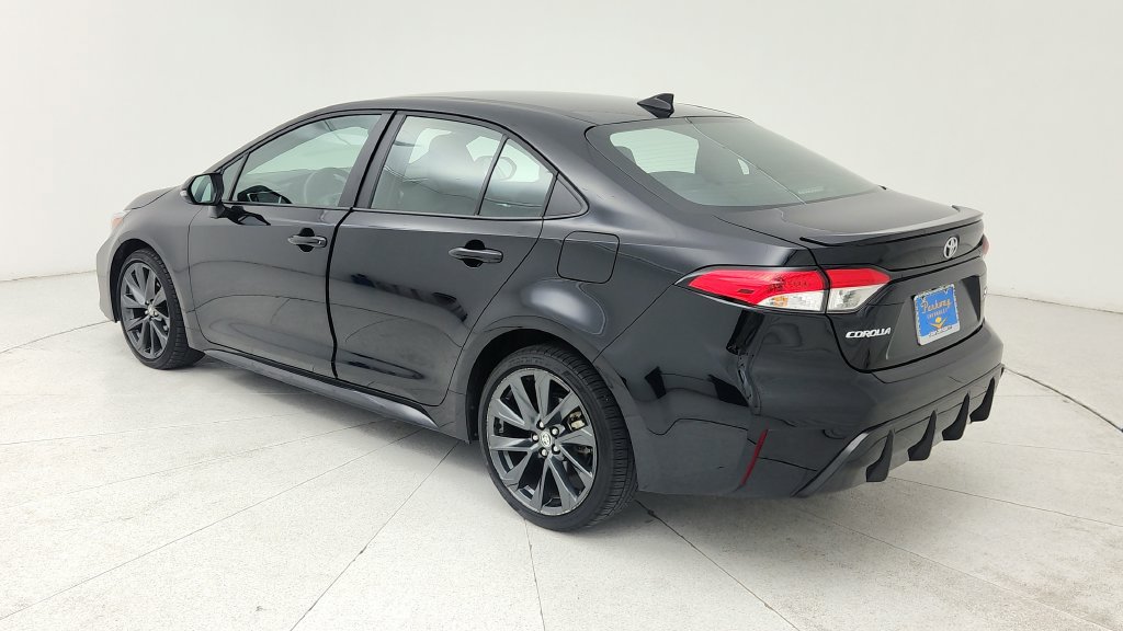Used 2025 Toyota Corolla SE FWD image 5