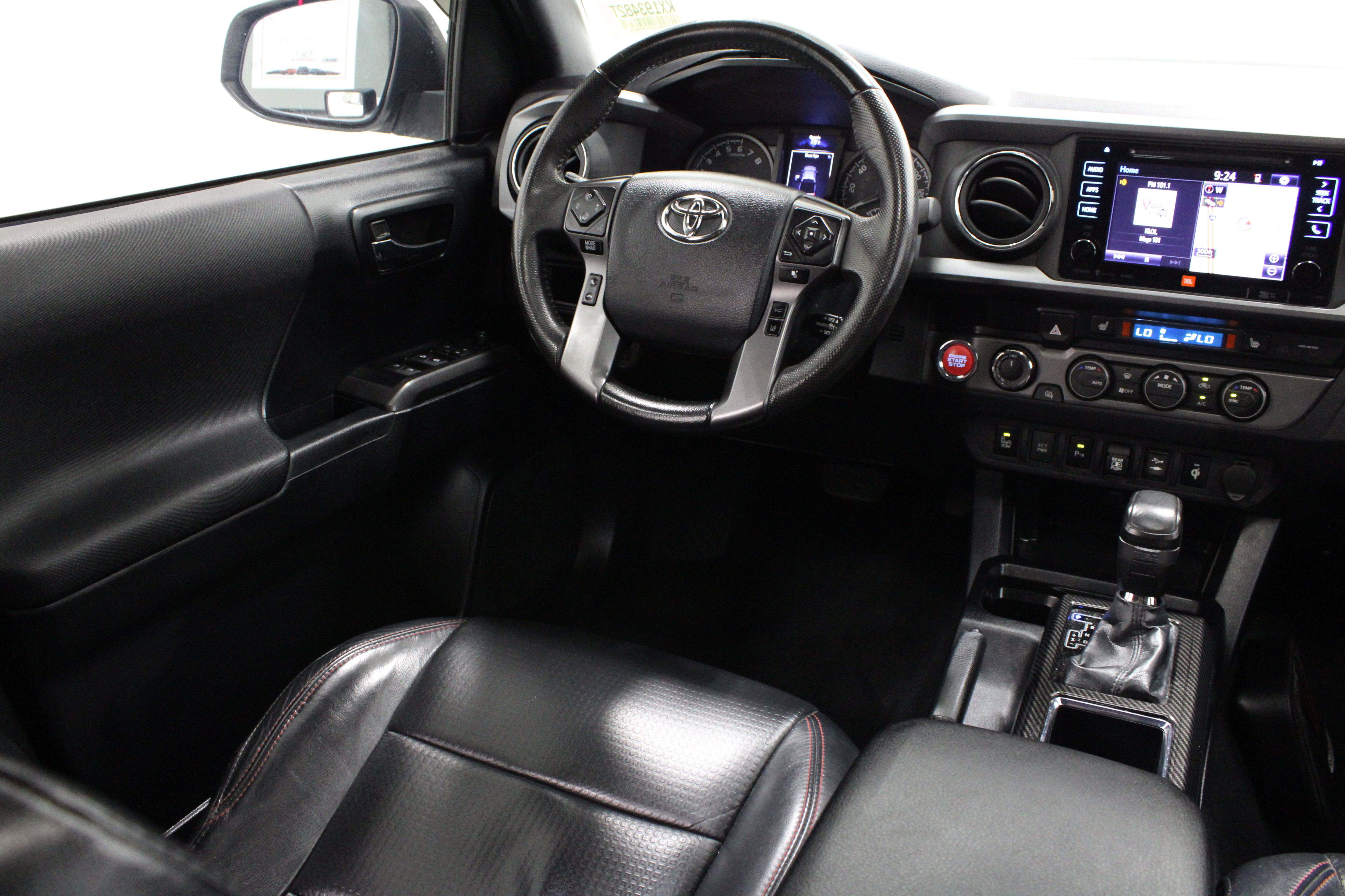 Used 2019 Toyota Tacoma TRD Pro AWD/4WD image 35