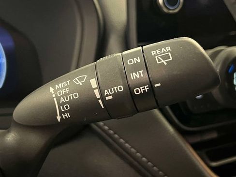Used 2025 Toyota Grand Highlander AWD Hybrid image 25