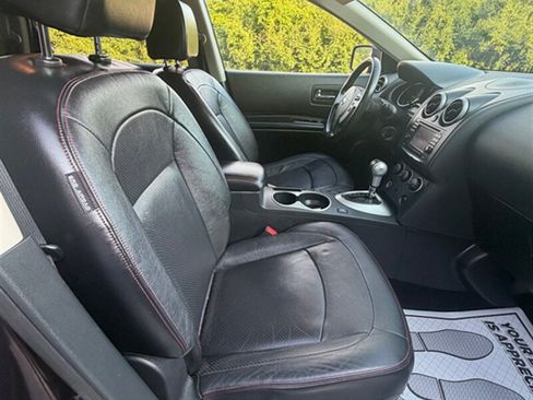 Used 2013 Nissan Rogue SL AWD/4WD image 18