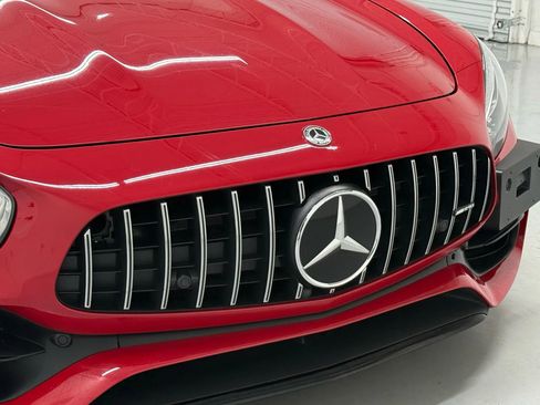 Used 2019 Mercedes-Benz AMG GT Roadster w/ Lane Tracking Package image 11