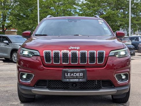 Used 2019 Jeep Cherokee Limited w/ Technology Group AWD/4WD image 2