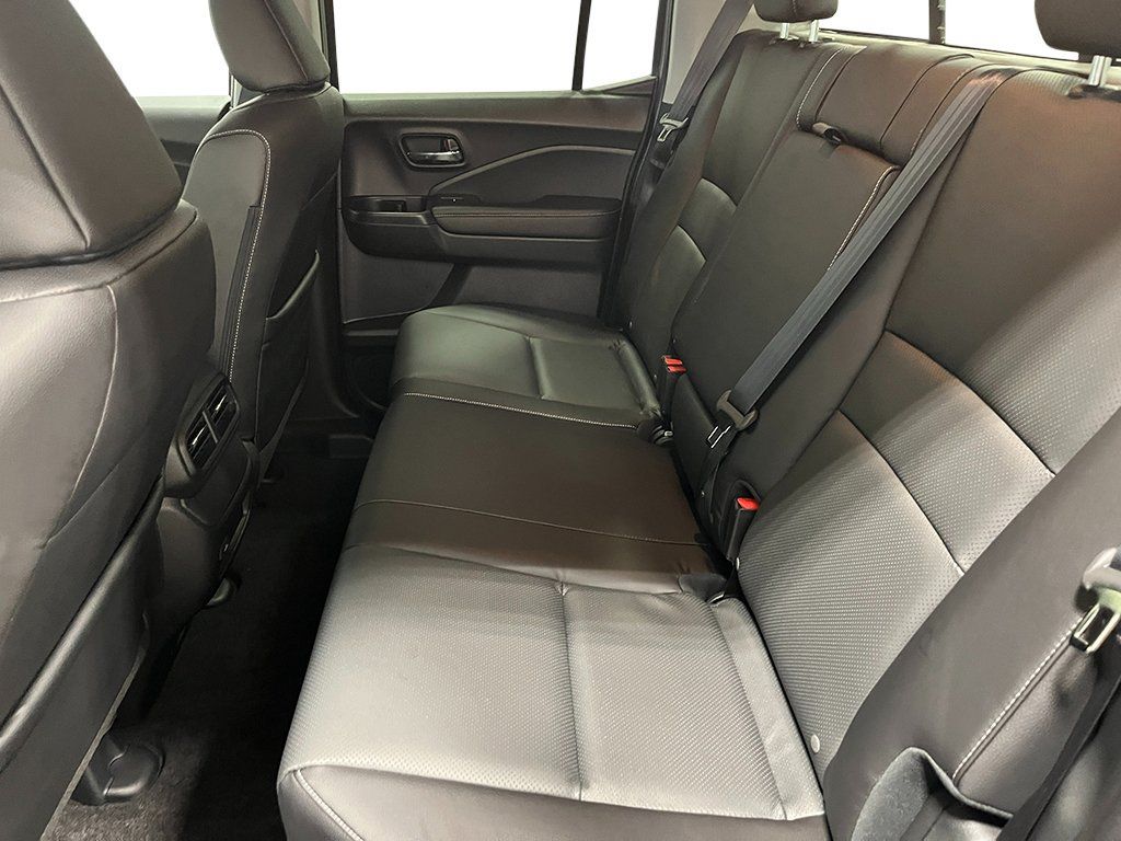 Used 2025 Honda Ridgeline RTL image 21