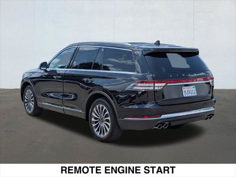 Certified 2024 Lincoln Aviator Reserve AWD/4WD image 3