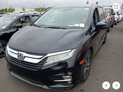 Used 2018 Honda Odyssey Elite