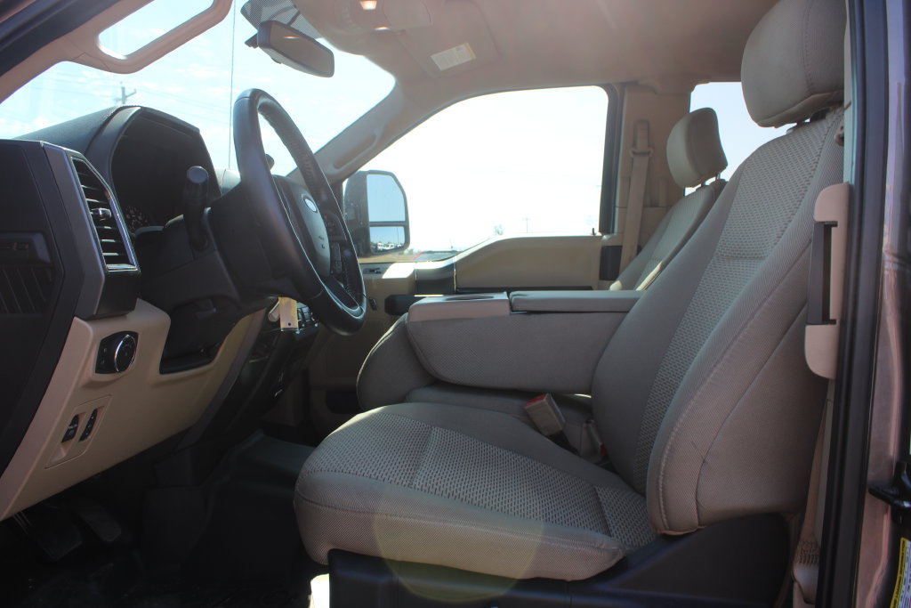 Used 2018 Ford F150 XLT w/ Equipment Group 302A Luxury AWD/4WD image 21