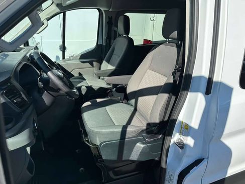Used 2023 Ford Transit 350 XLT image 10