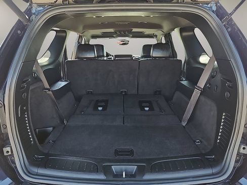 Used 2024 Dodge Durango GT RWD image 24