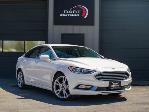 Used 2017 Ford Fusion Titanium image 1