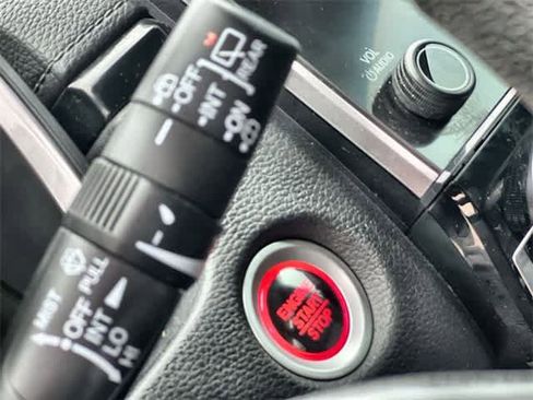 Certified 2018 Honda CR-V EX image 28