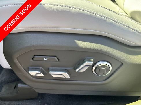 Used 2025 Hyundai Santa Fe Calligraphy AWD/4WD image 23