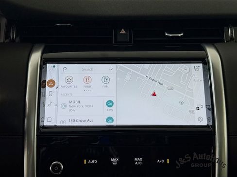 Used 2023 Land Rover Discovery Sport S image 18