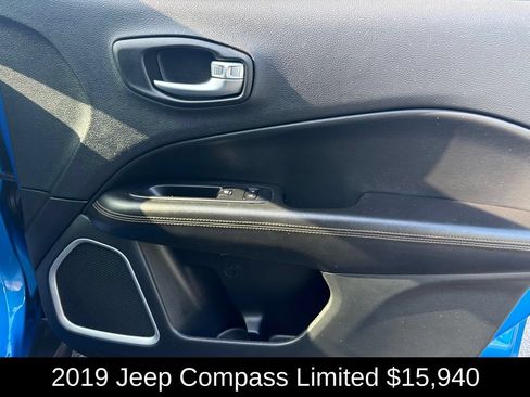 Used 2019 Jeep Compass Limited AWD/4WD image 18