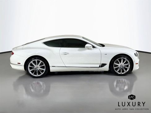 Used 2022 Bentley Continental GT AWD/4WD image 5
