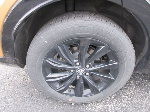 Certified 2024 Buick Envista Sport Touring w/ Convenience I Package image 9