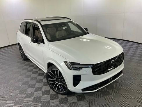 New 2026 Volvo XC90 B6 Ultra w/ Protection Package Premier image 41