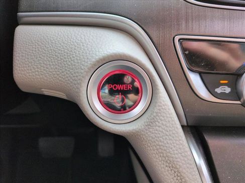 Used 2022 Honda Accord Hybrid image 11