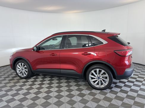Used 2022 Ford Escape Titanium w/ Titanium Elite Package AWD/4WD image 8