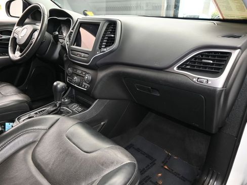 Used 2022 Jeep Cherokee Latitude Lux image 48