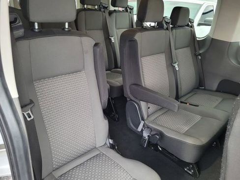 Used 2024 Ford Transit 350 XLT image 17