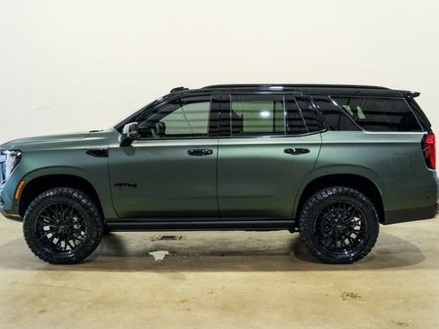 Used 2026 GMC Yukon AT4 Ultimate AWD/4WD image 7