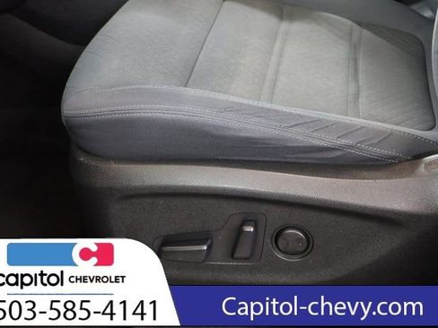 Used 2017 Kia Sorento LX w/ LX Convenience Package image 14