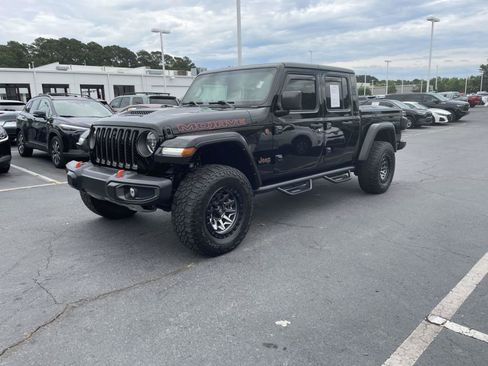 Used 2023 Jeep Gladiator Mojave w/ LED Lighting Group AWD/4WD image 3