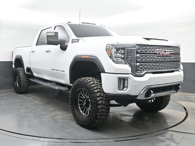 Used 2020 GMC Sierra 2500 Denali w/ Denali Ultimate Package AWD/4WD image 2