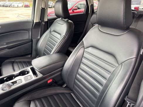 Certified 2024 Ford Edge SEL w/ Convenience Package AWD/4WD image 25