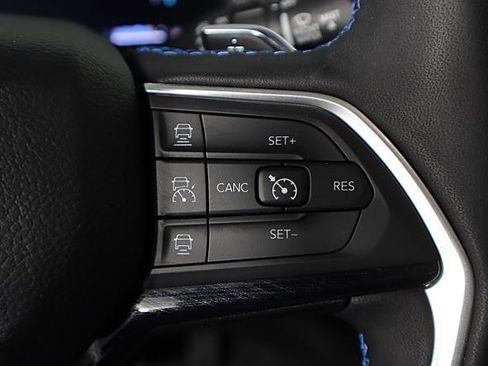 Used 2024 Jeep Grand Cherokee Trailhawk w/ Luxury Tech Group III image 47