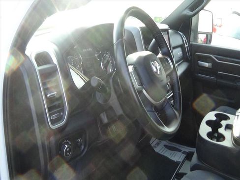 Certified 2024 RAM 2500 Big Horn image 18