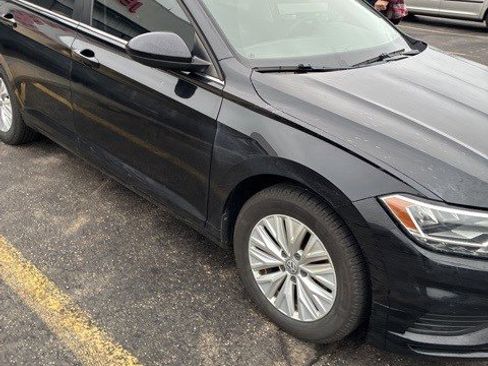 Used 2019 Volkswagen Jetta image 8